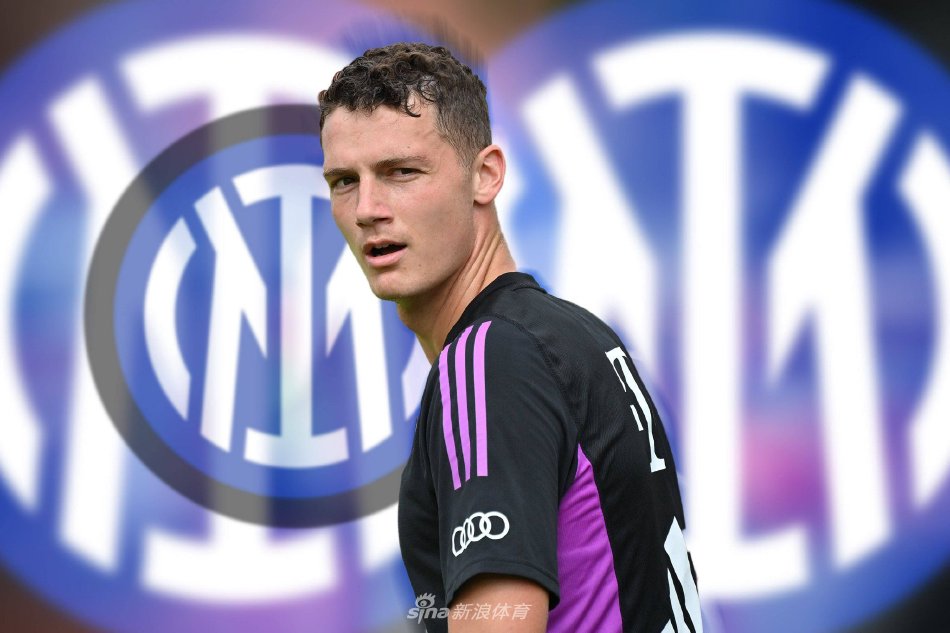 更展示了红 更展示了红